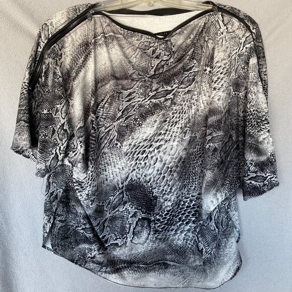 Lola & Sophie New York Snakeskin Print Blouse XS | Zip Shoulder Top - Picture 3 of 5